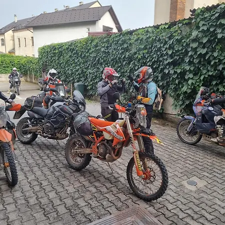 Гостевой дом Bridge Бихач